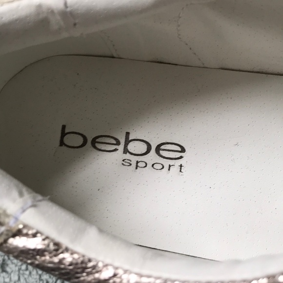 Sneakers - Picture 2 of 4